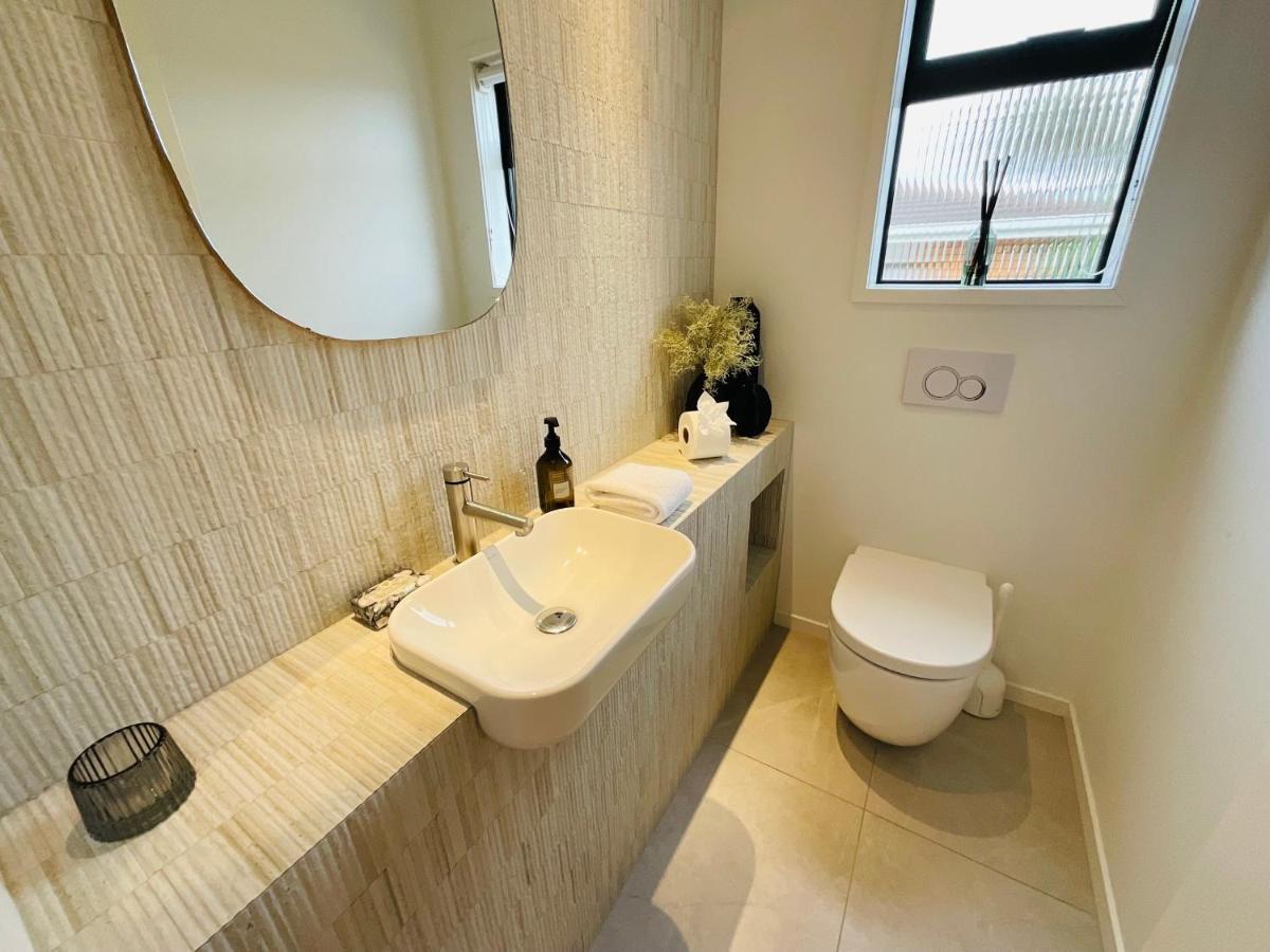 Deluxe Downtown Mount Maunganui Βίλα Εξωτερικό φωτογραφία